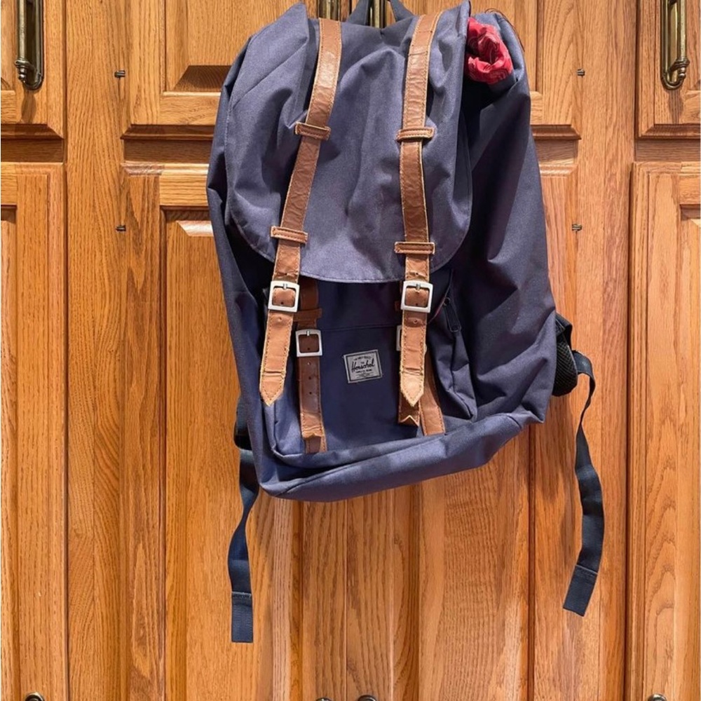 Navy blue Herschel Backpack